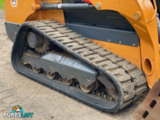 CASE TR320 Skid Steer Loader