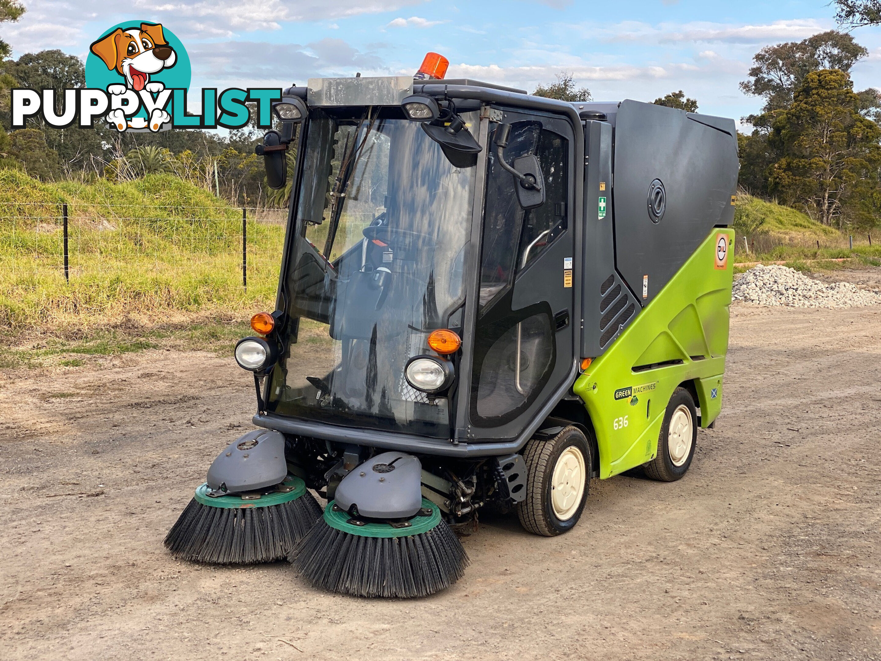 Green Machine 636HS Sweeper Sweeping/Cleaning