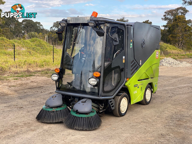 Green Machine 636HS Sweeper Sweeping/Cleaning