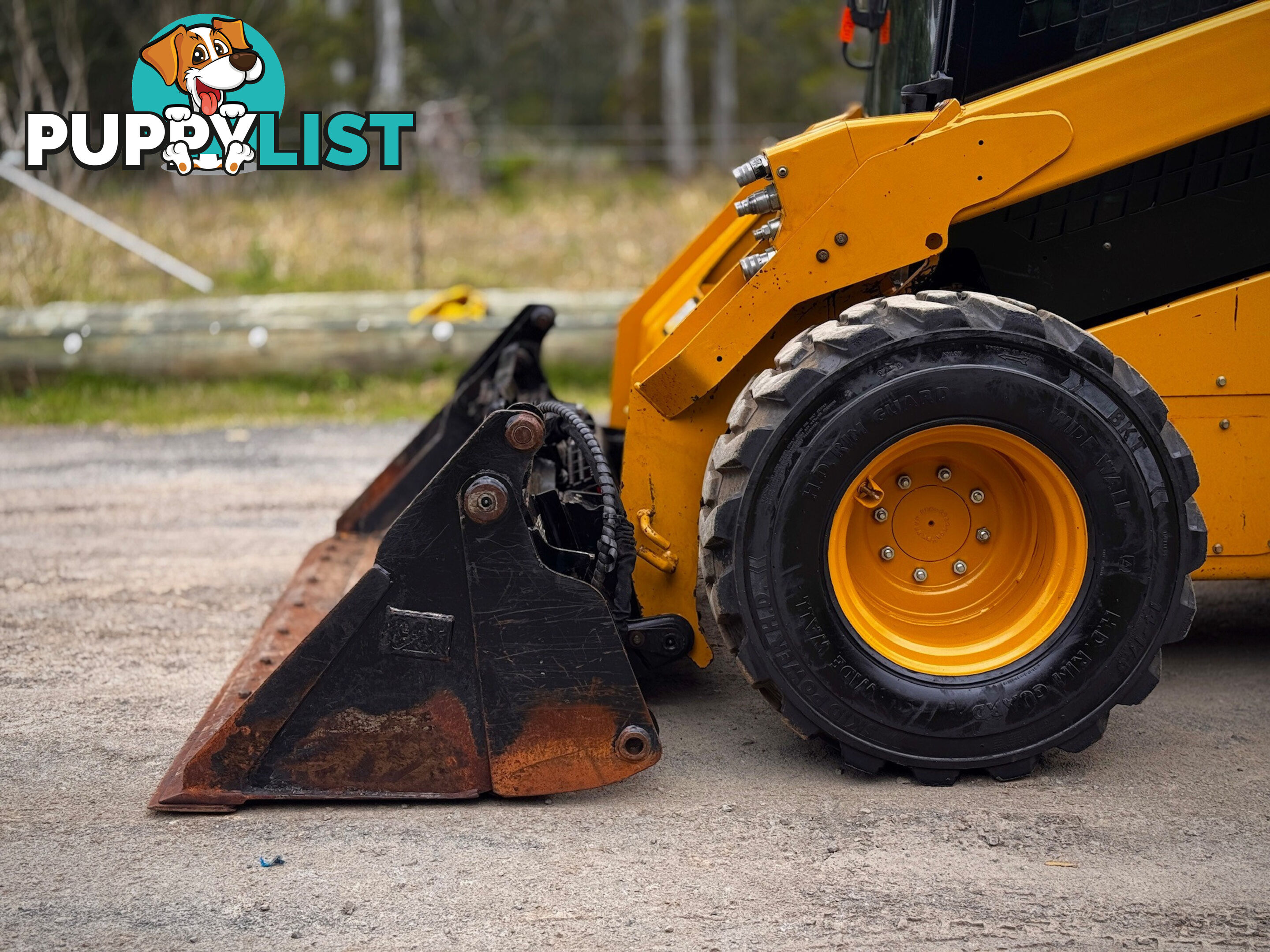 Caterpillar 272D Skid Steer Loader