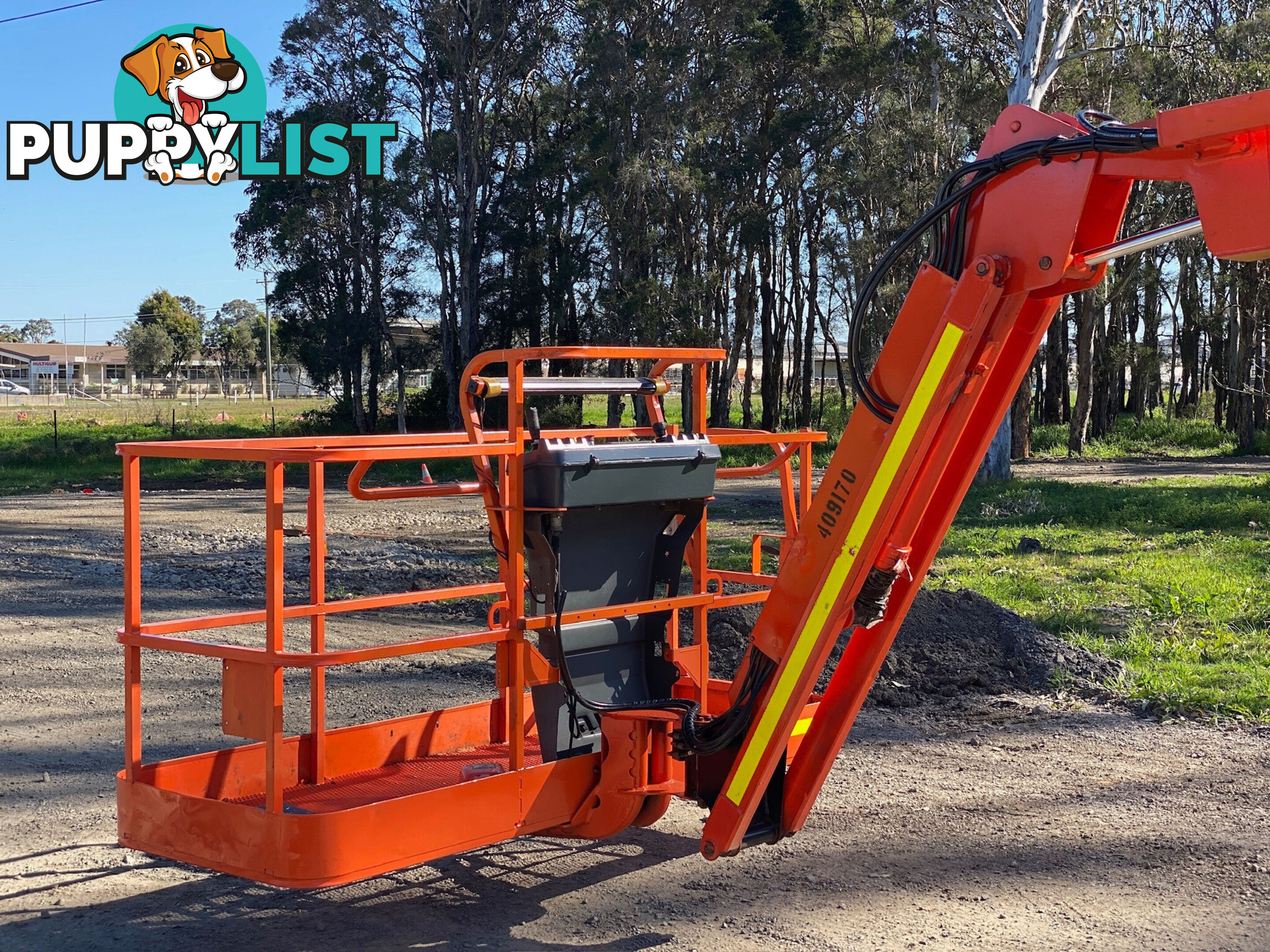 JLG 800AJ Boom Lift Access &amp; Height Safety