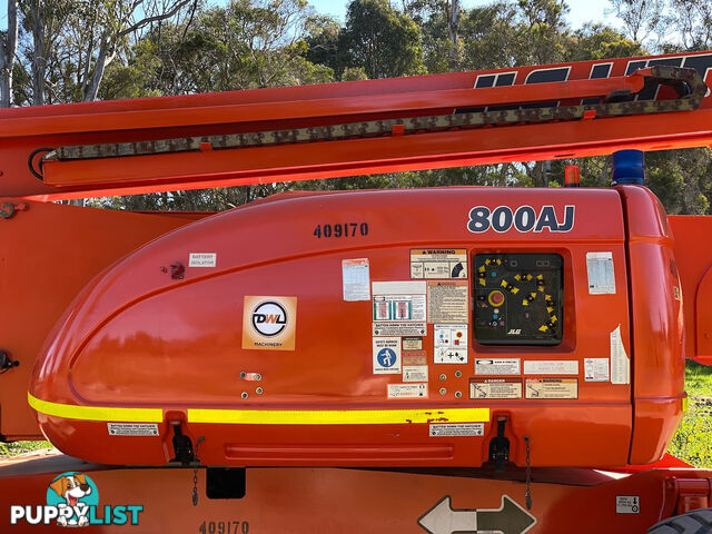 JLG 800AJ Boom Lift Access &amp; Height Safety