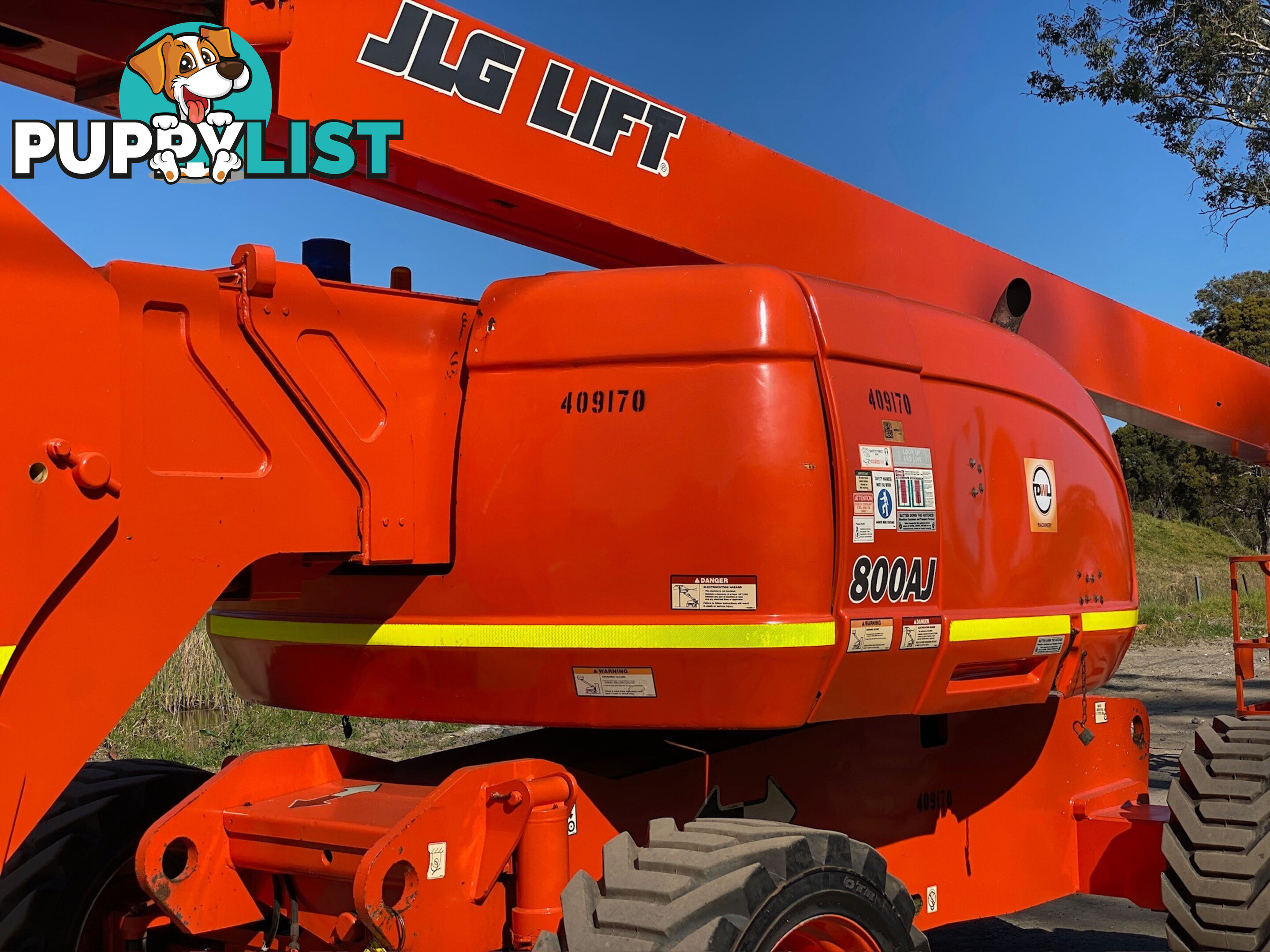 JLG 800AJ Boom Lift Access &amp; Height Safety