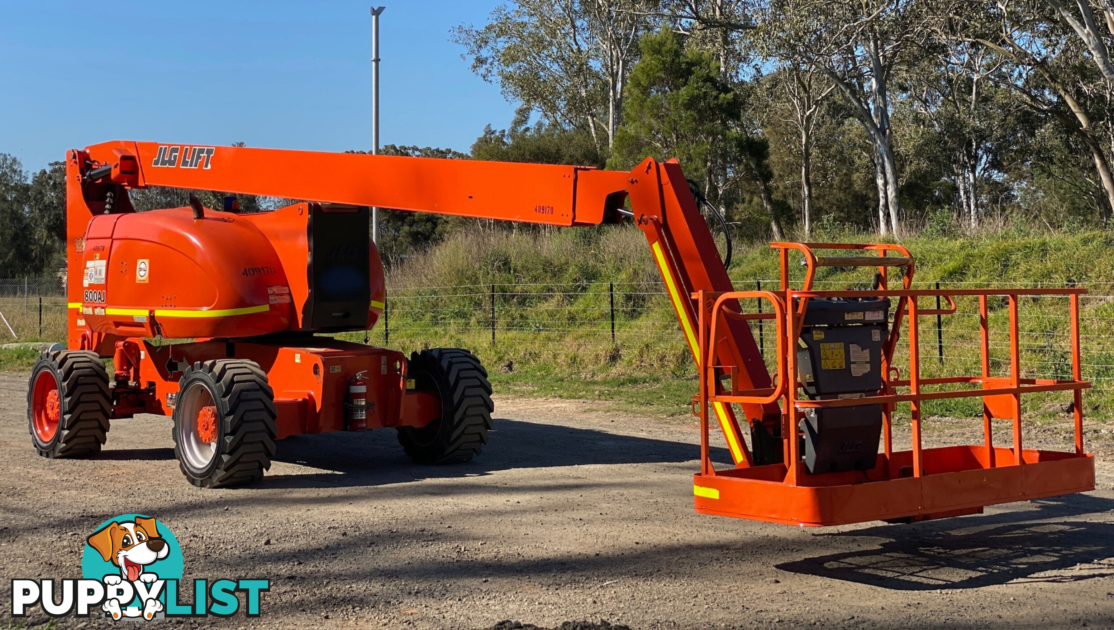 JLG 800AJ Boom Lift Access &amp; Height Safety