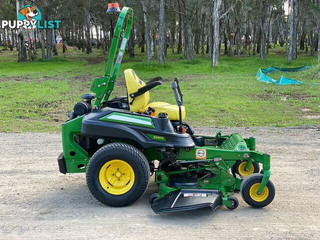 John Deere Z930R Zero Turn Lawn Equipment