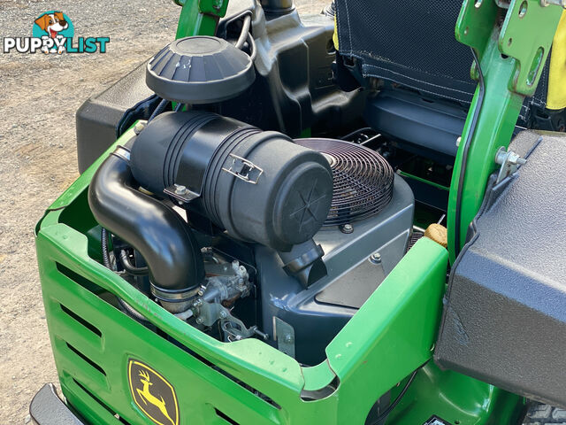 John Deere Z930R Zero Turn Lawn Equipment