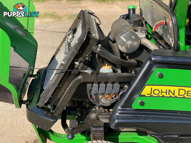 John Deere 1570 Front Deck Lawn Equipment