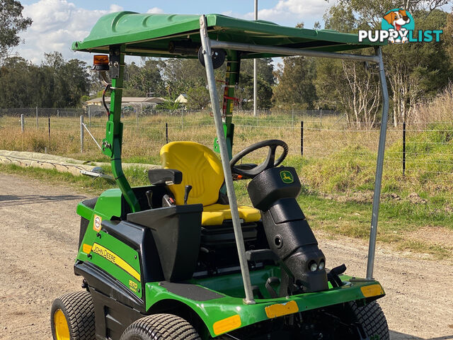 John Deere 1570 Front Deck Lawn Equipment