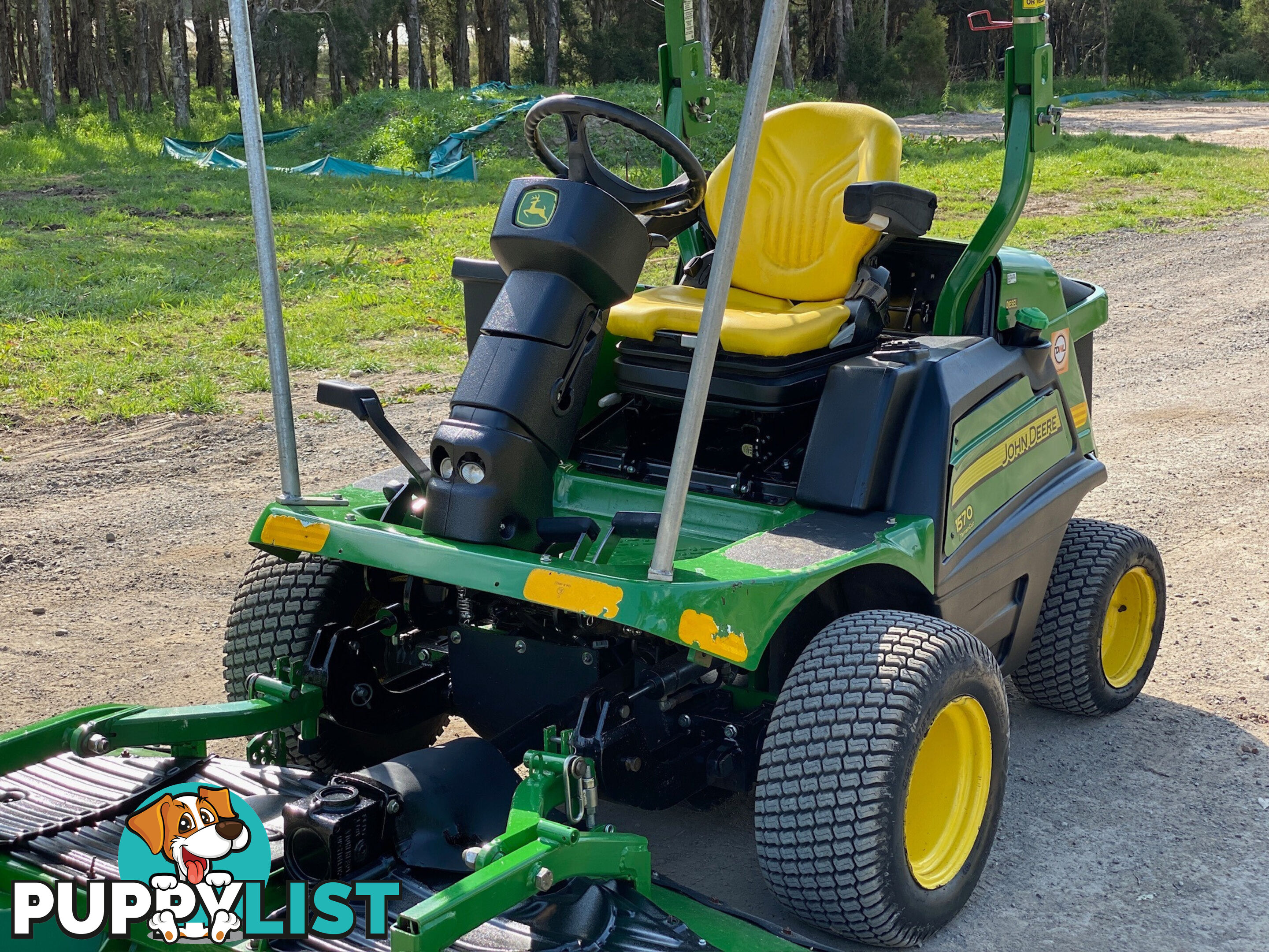 John Deere 1570 Front Deck Lawn Equipment