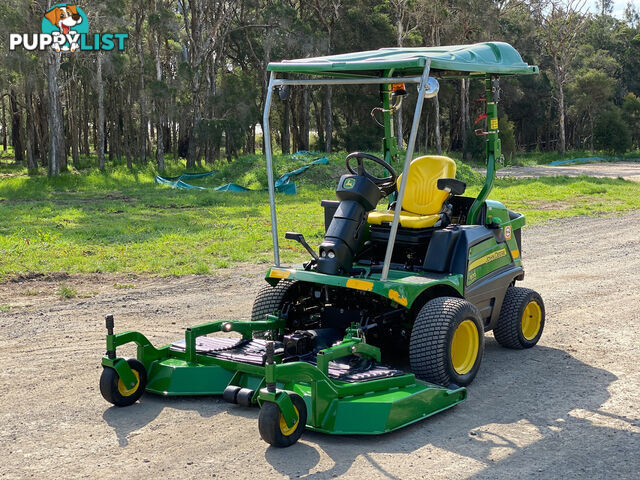 John Deere 1570 Front Deck Lawn Equipment