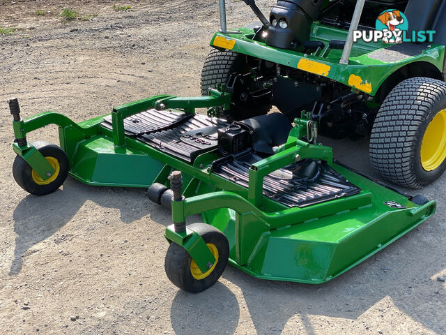 John Deere 1570 Front Deck Lawn Equipment