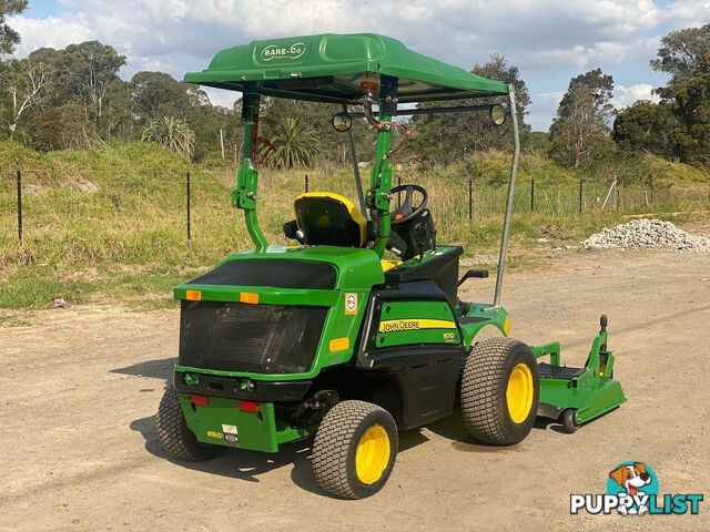 John Deere 1570 Front Deck Lawn Equipment