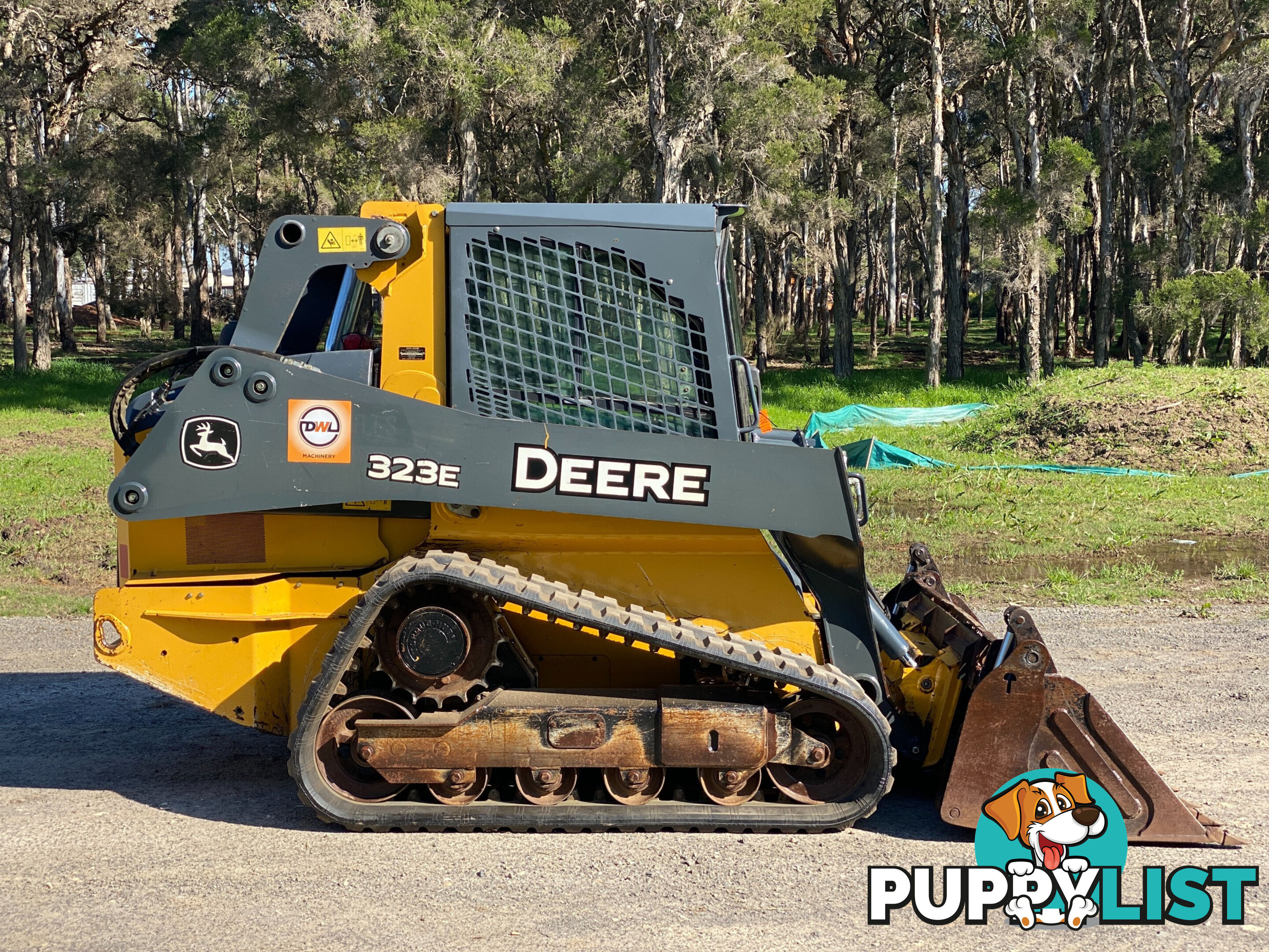 John Deere 323E Skid Steer Loader