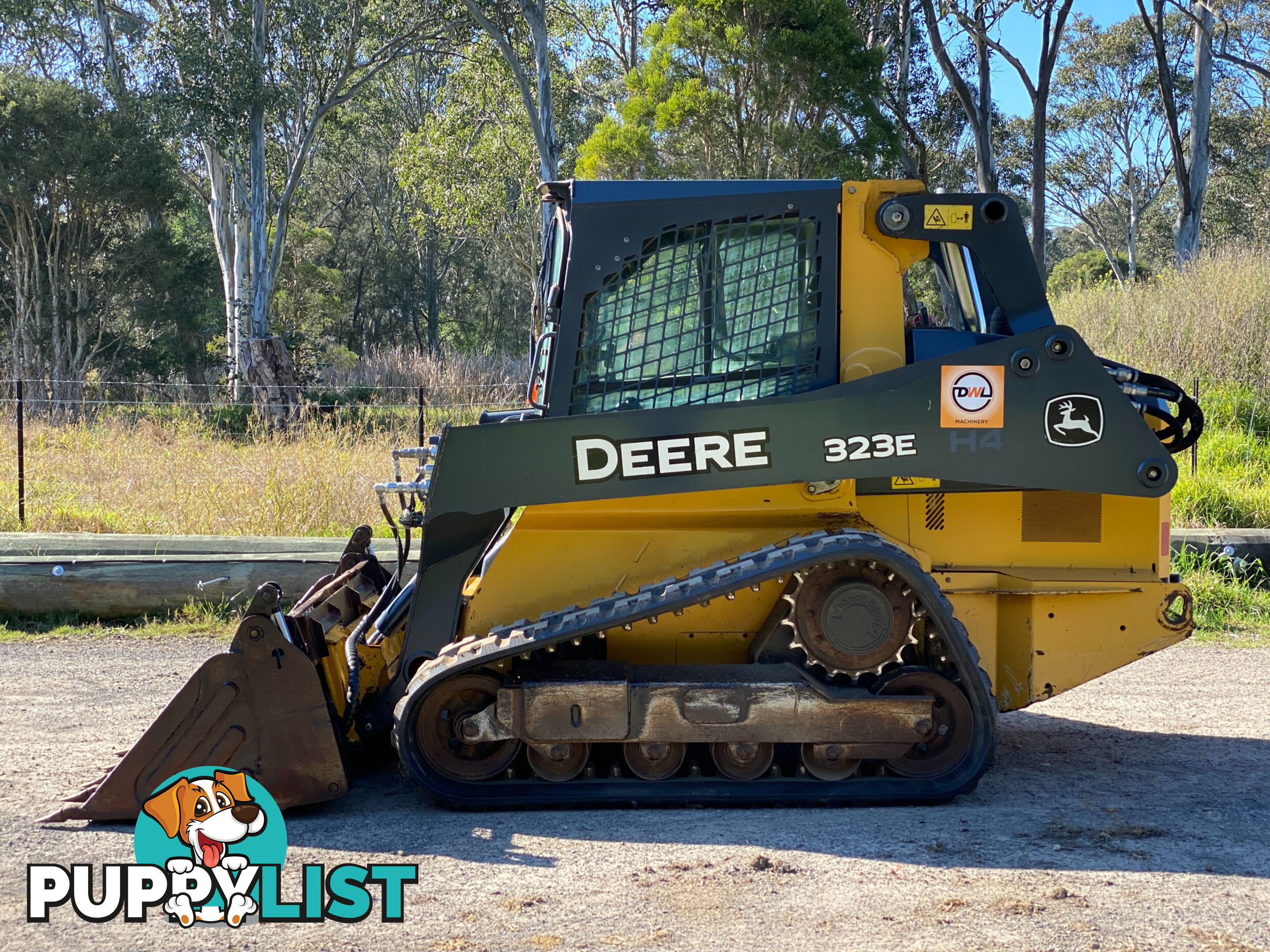 John Deere 323E Skid Steer Loader