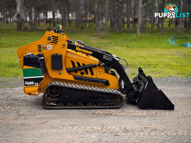 Vermeer S800TX Skid Steer Loader