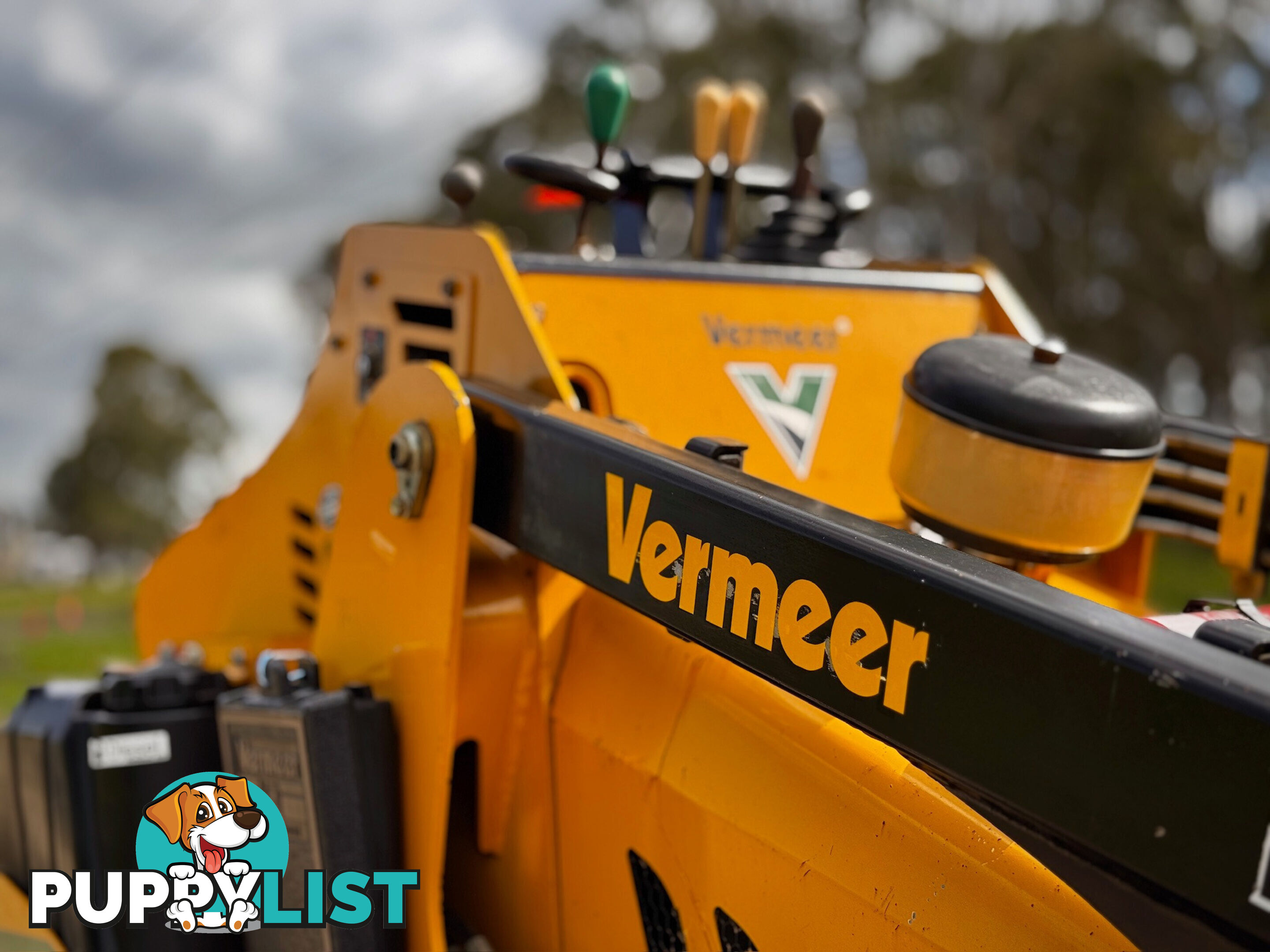 Vermeer S800TX Skid Steer Loader