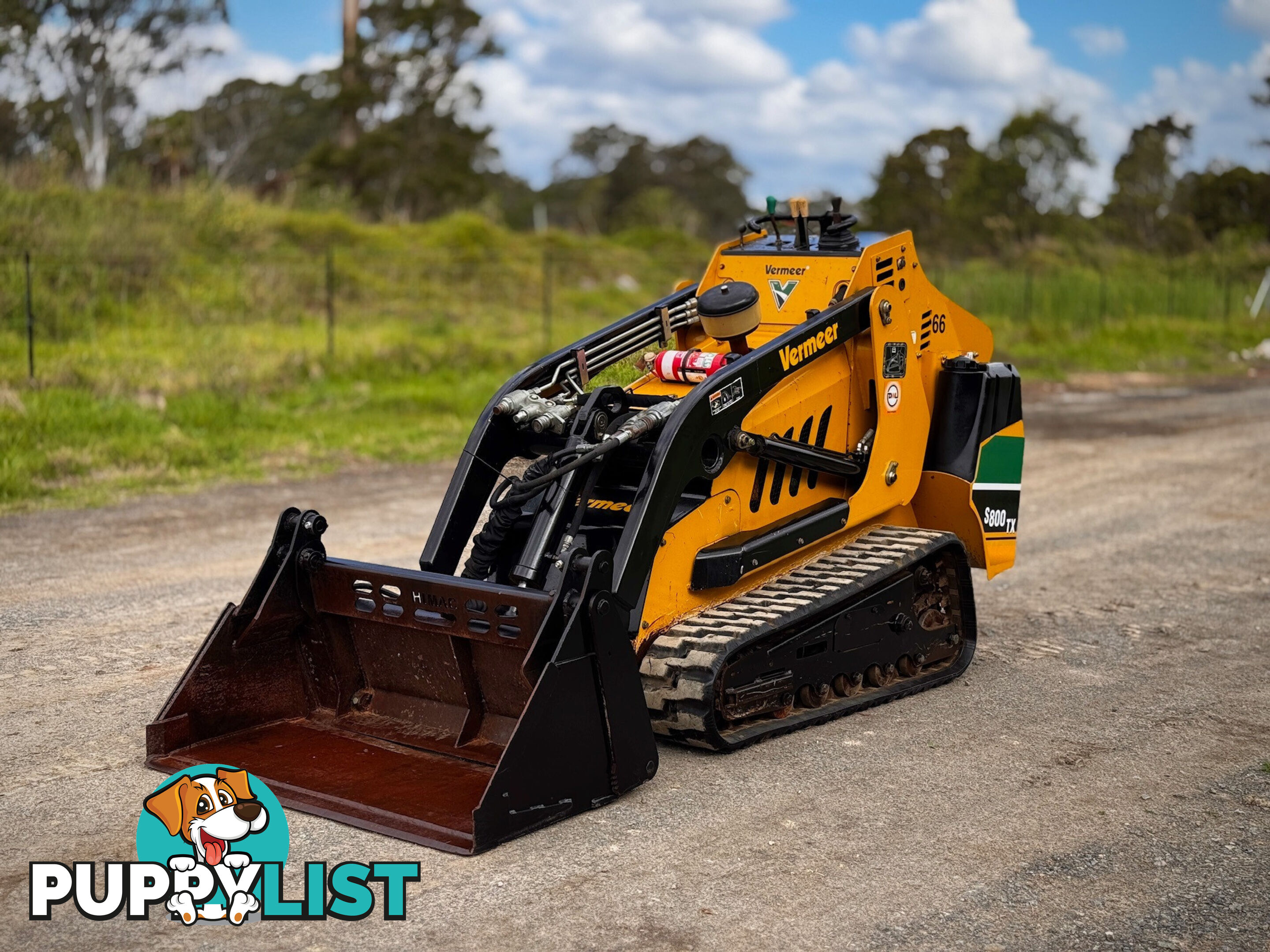 Vermeer S800TX Skid Steer Loader