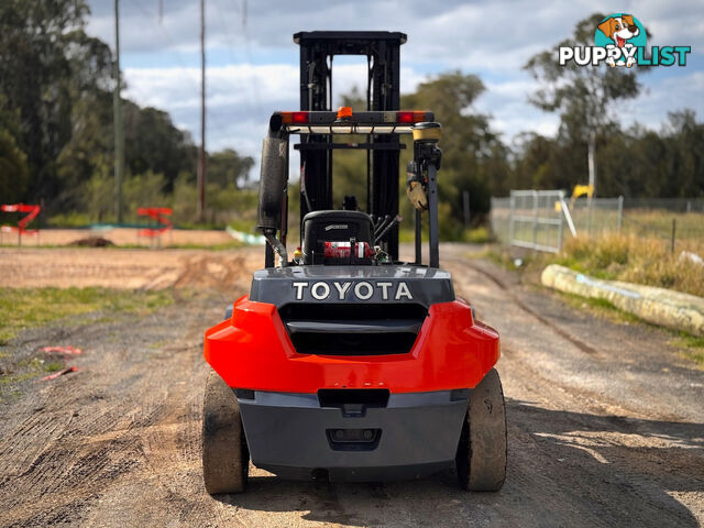 Toyota 8FD60N All/Rough Terrain Forklift