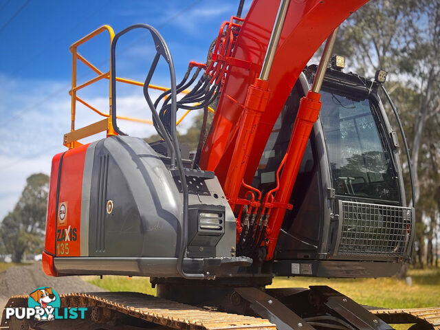 Hitachi Zaxis 135US Tracked-Excav Excavator