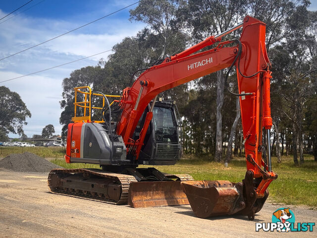 Hitachi Zaxis 135US Tracked-Excav Excavator