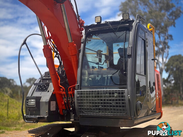 Hitachi Zaxis 135US Tracked-Excav Excavator