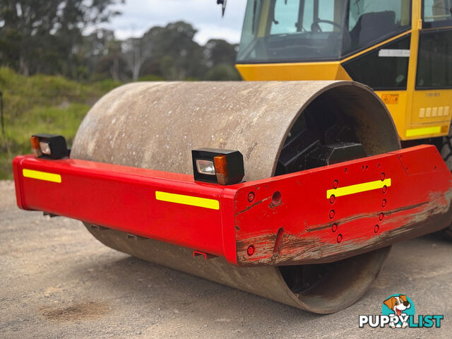 Dynapac CA302 Vibrating Roller Roller/Compacting