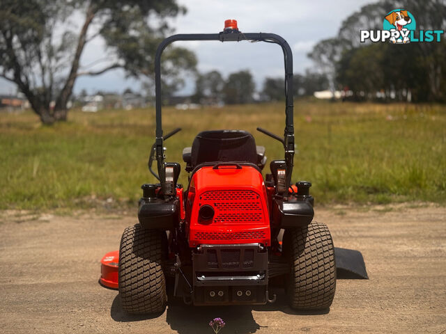 Kubota ZG332 Zero Turn Lawn Equipment