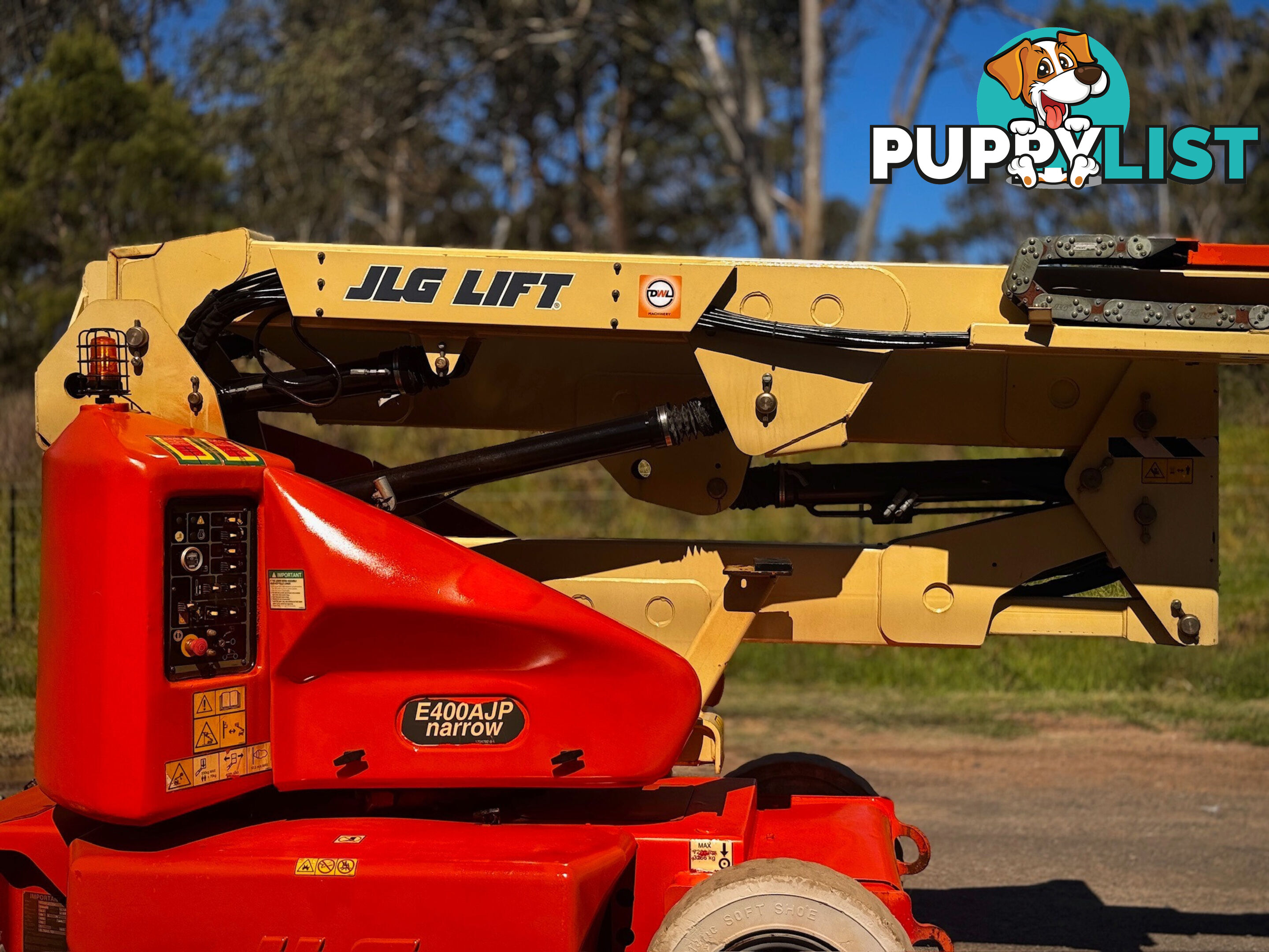 JLG E400AJPN Boom Lift Access &amp; Height Safety