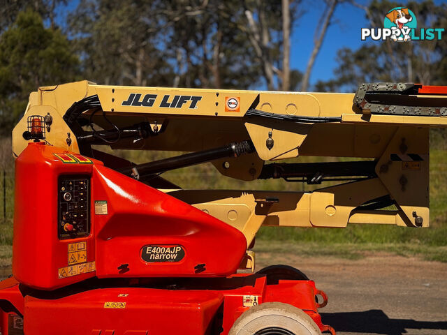 JLG E400AJPN Boom Lift Access &amp; Height Safety