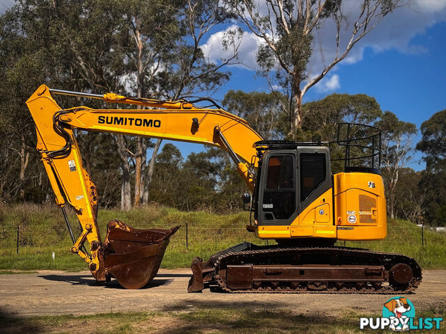 Sumitomo SH235 Tracked-Excav Excavator