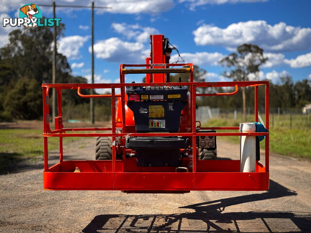 JLG 600AJ Boom Lift Access &amp; Height Safety
