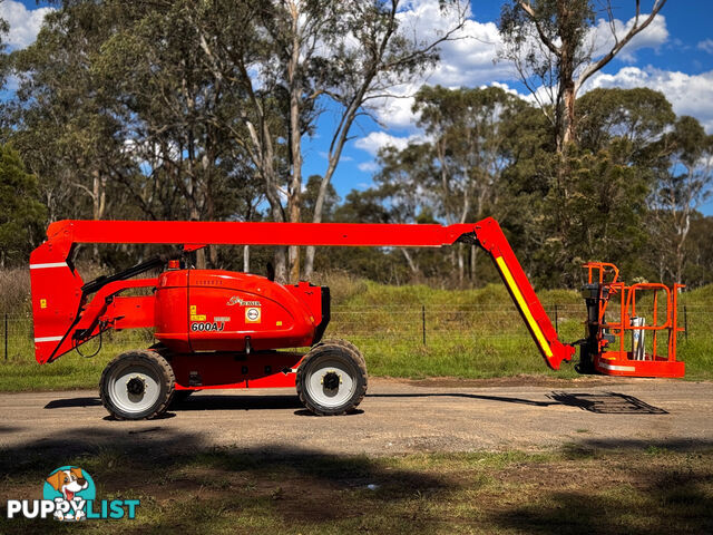 JLG 600AJ Boom Lift Access &amp; Height Safety