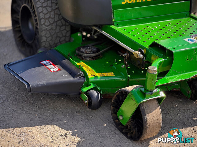 John Deere 997 Zero Turn Lawn Equipment