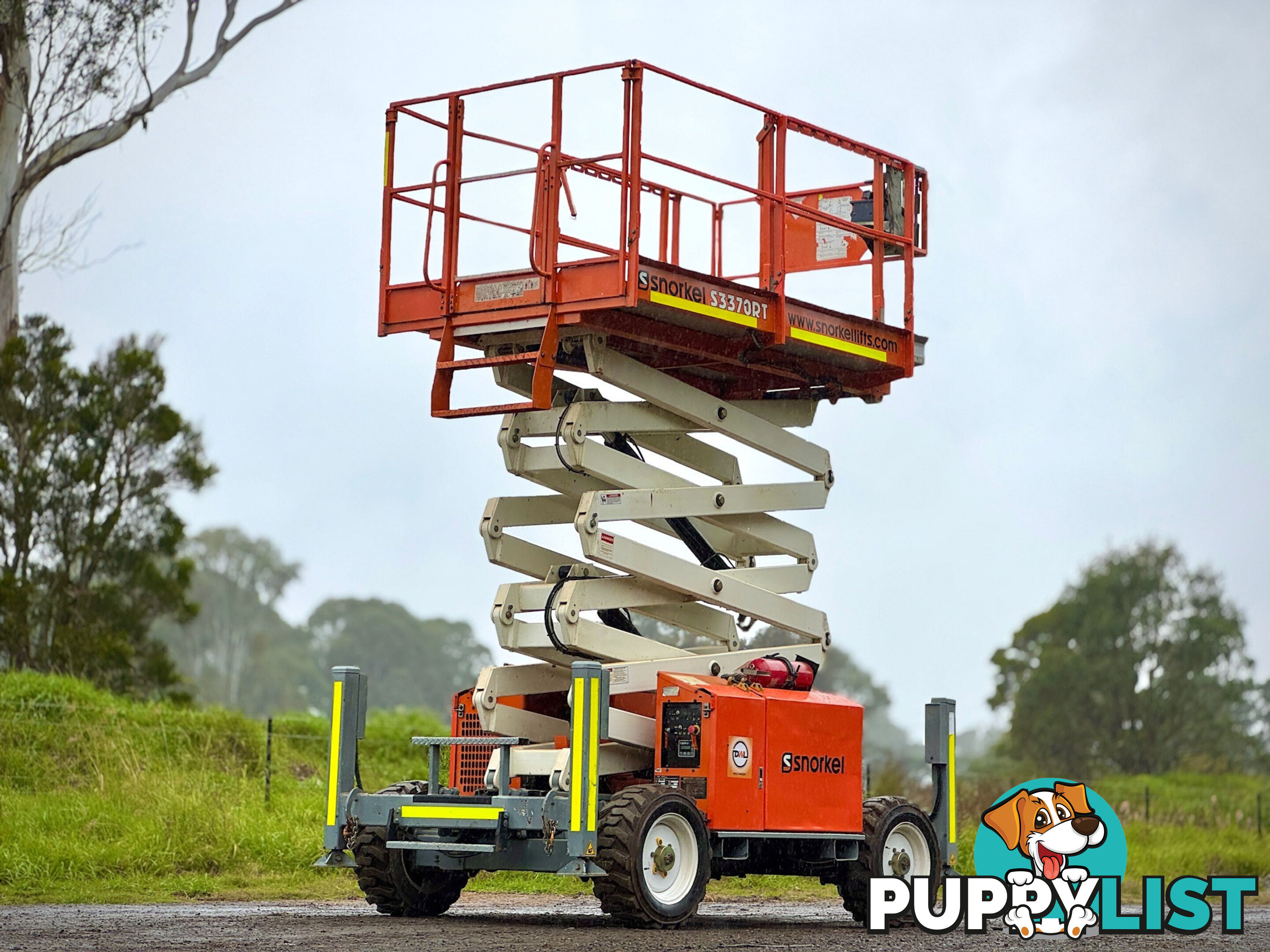 Snorkel S3370RT Scissor Lift Access &amp; Height Safety