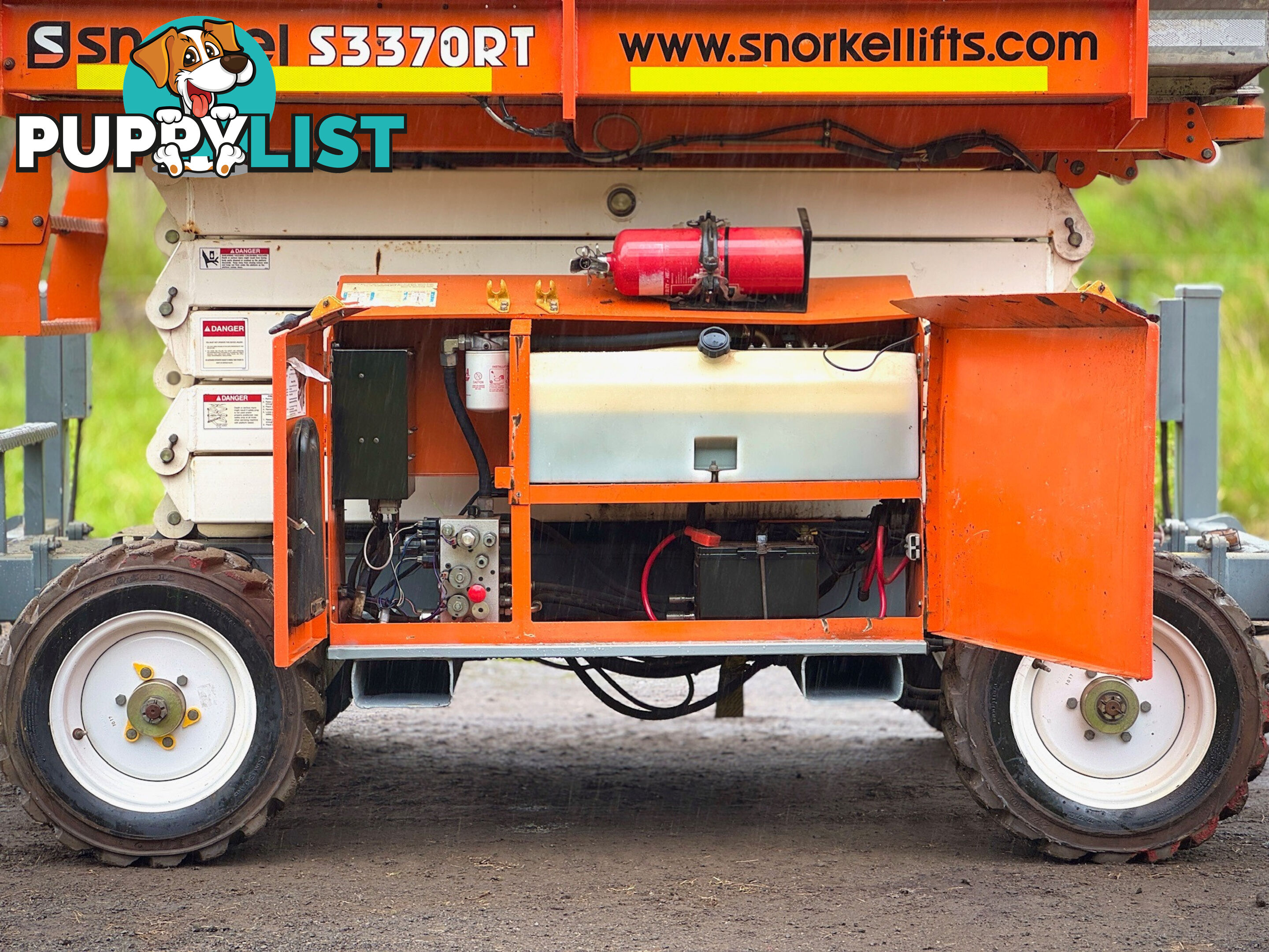 Snorkel S3370RT Scissor Lift Access &amp; Height Safety