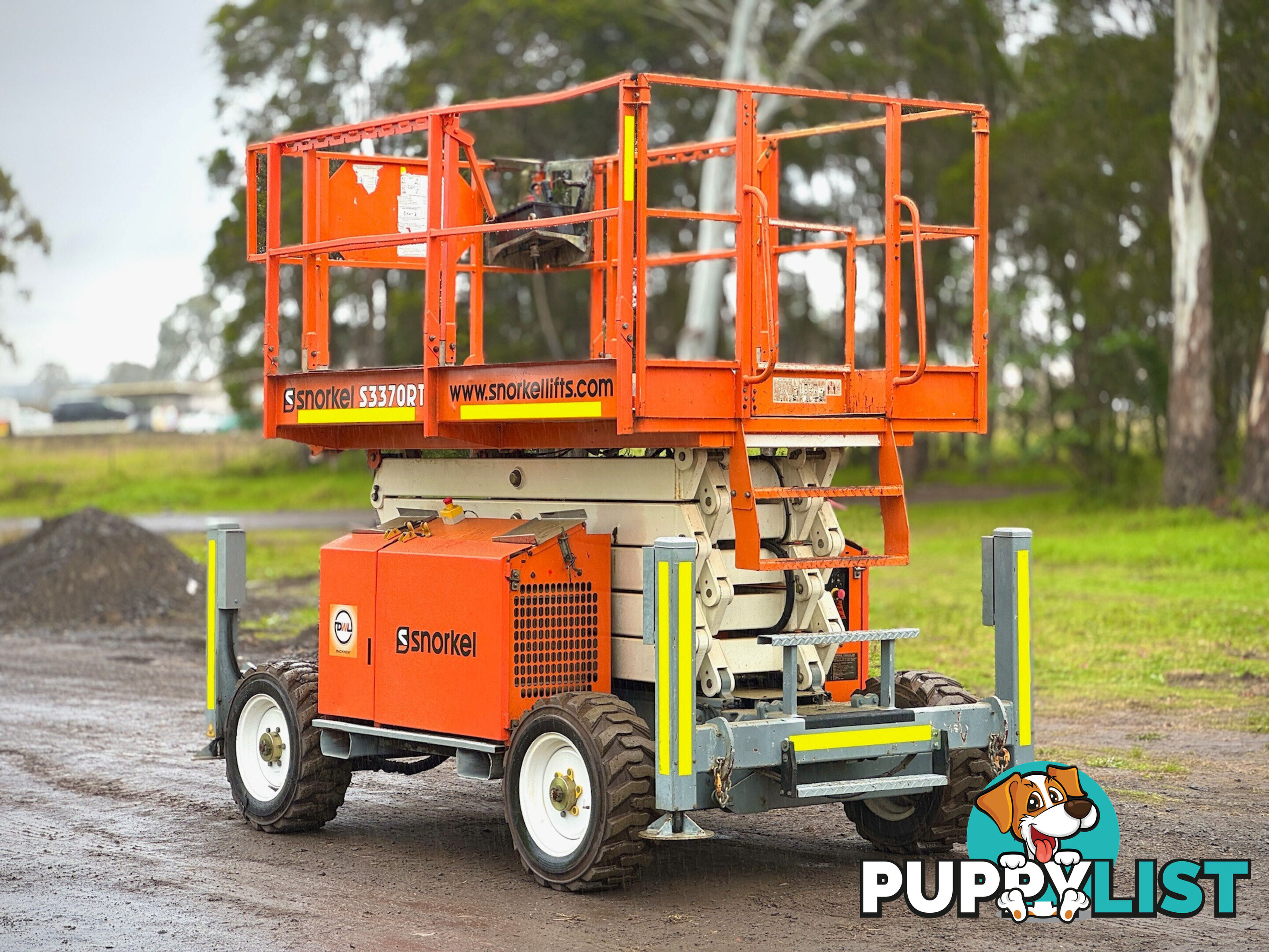 Snorkel S3370RT Scissor Lift Access &amp; Height Safety
