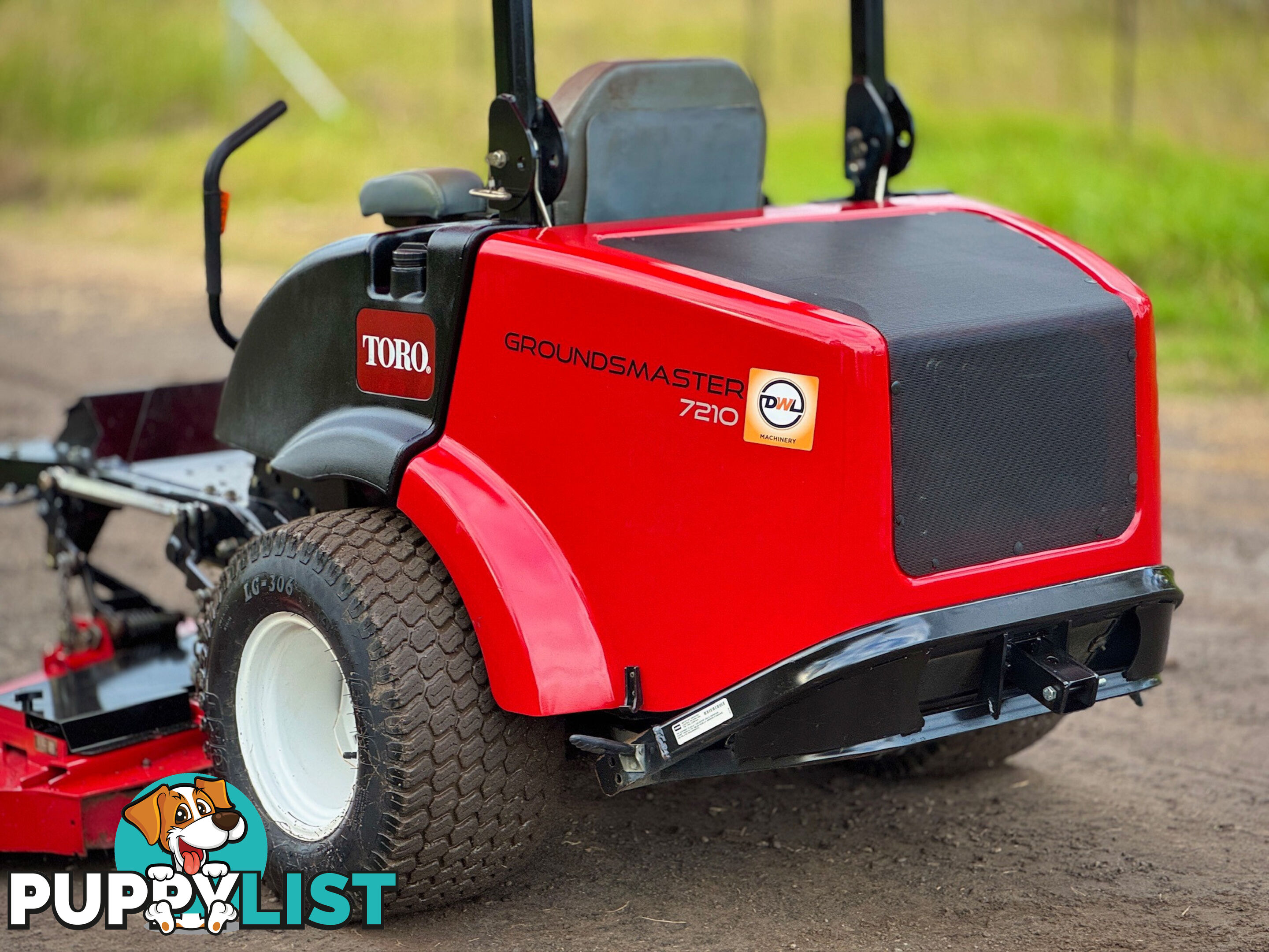 Toro Groundsmaster 7210 Zero Turn Lawn Equipment