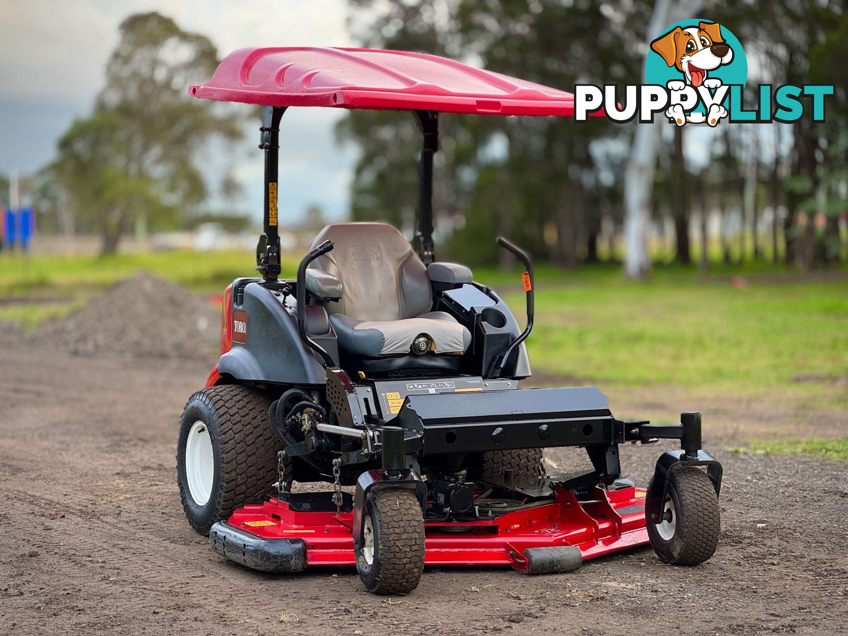 Toro Groundsmaster 7210 Zero Turn Lawn Equipment