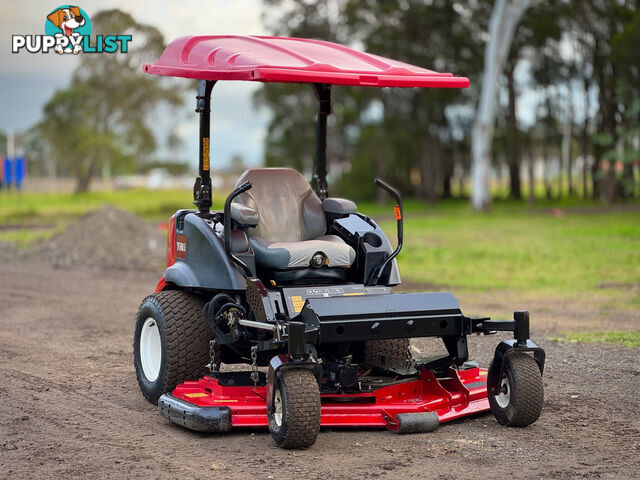 Toro Groundsmaster 7210 Zero Turn Lawn Equipment