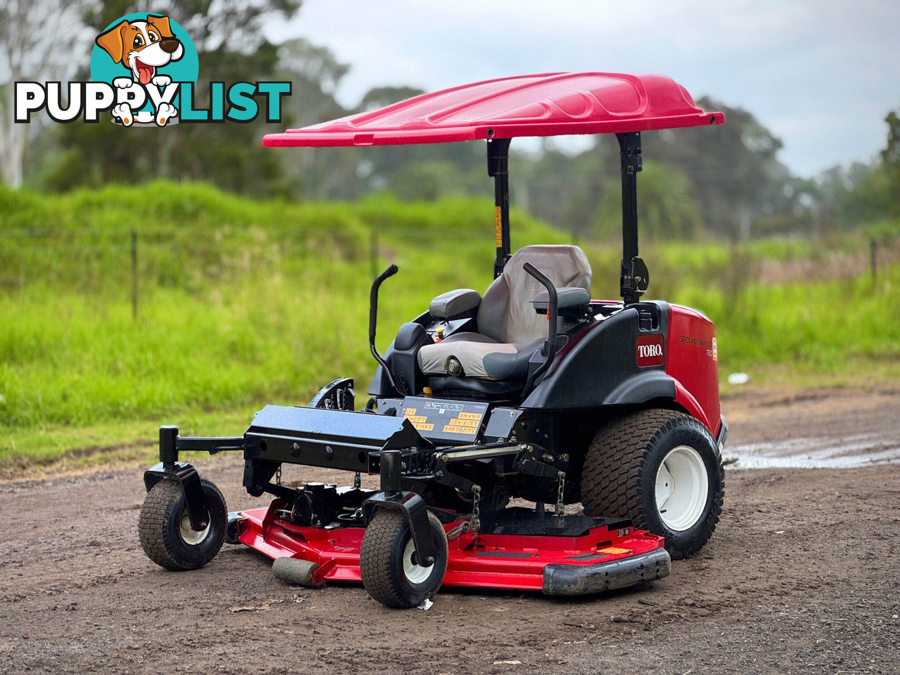 Toro Groundsmaster 7210 Zero Turn Lawn Equipment