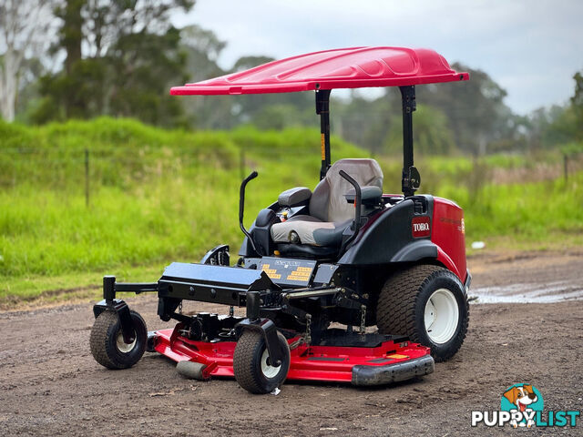 Toro Groundsmaster 7210 Zero Turn Lawn Equipment