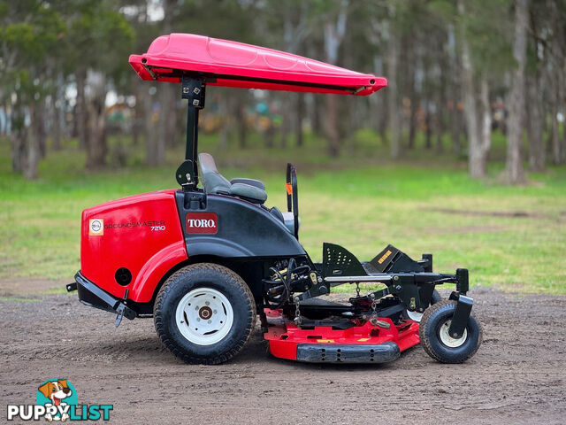 Toro Groundsmaster 7210 Zero Turn Lawn Equipment
