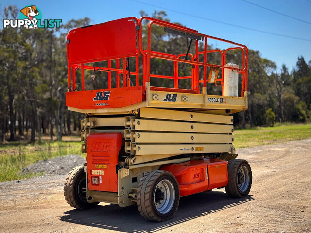 JLG 3369LE Scissor Lift Access &amp; Height Safety