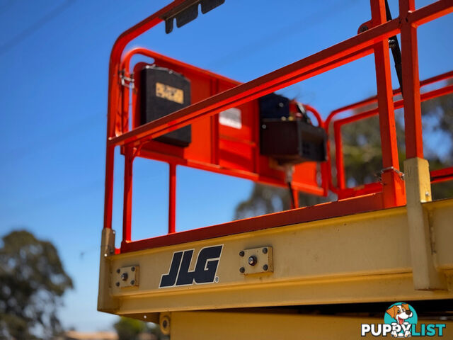 JLG 3369LE Scissor Lift Access &amp; Height Safety