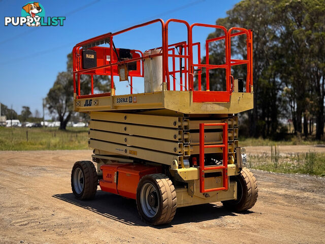 JLG 3369LE Scissor Lift Access &amp; Height Safety