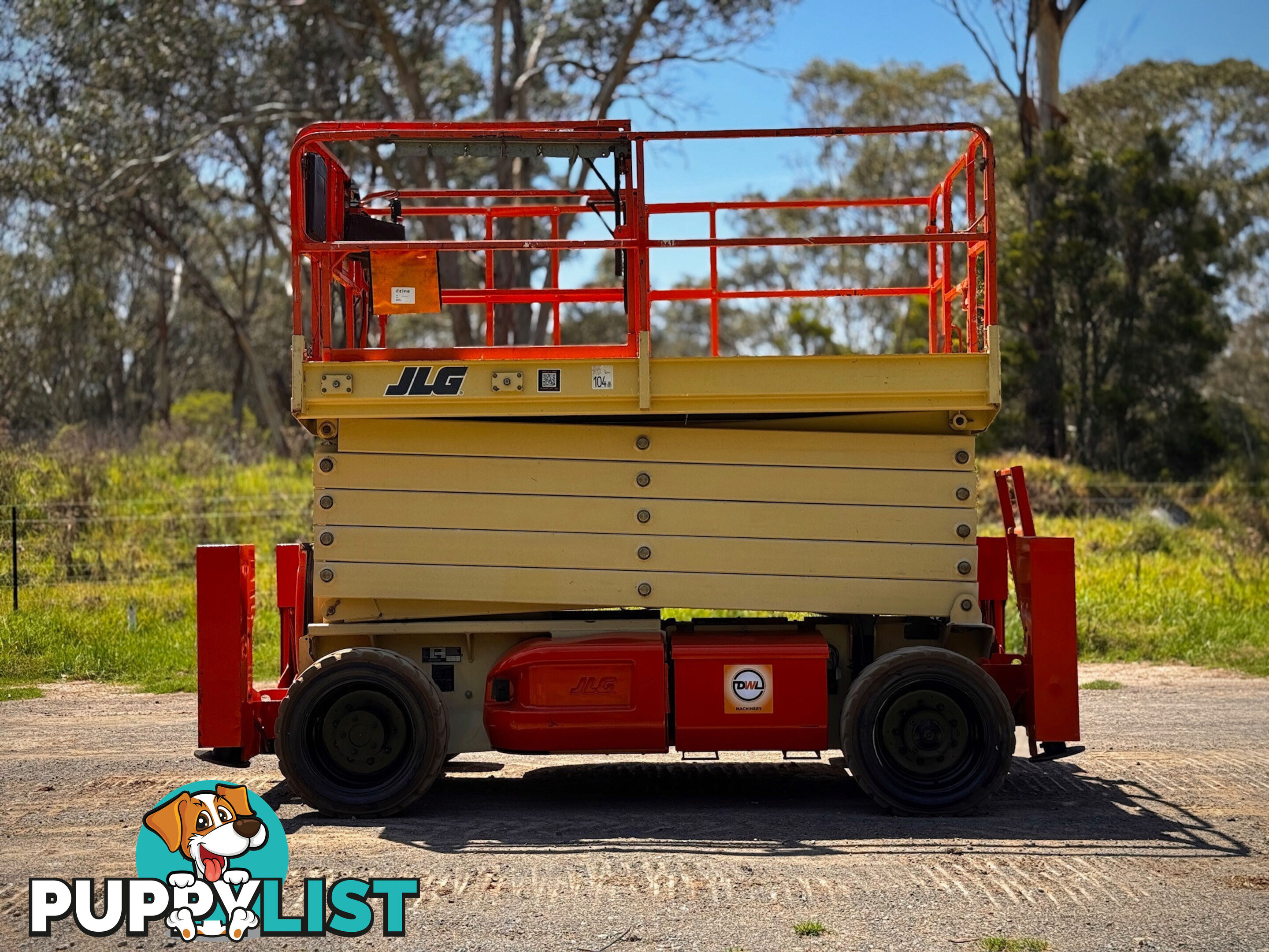 JLG M4069 Scissor Lift Access &amp; Height Safety