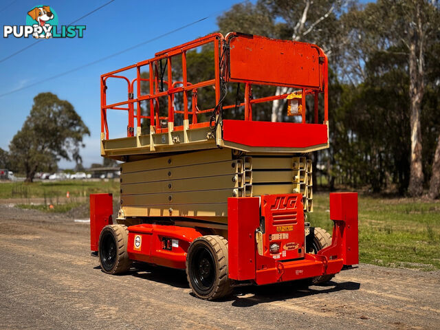 JLG M4069 Scissor Lift Access &amp; Height Safety