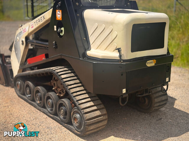 Terex PT30 Skid Steer Loader