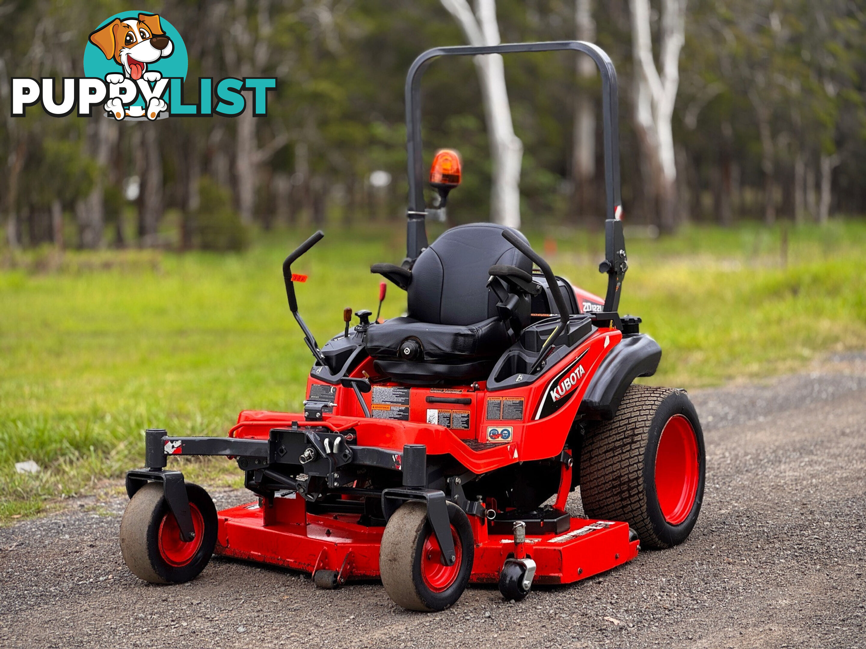 Kubota ZD1221 Zero Turn Lawn Equipment