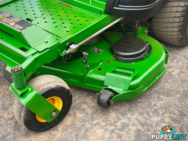 John Deere 997 Zero Turn Lawn Equipment